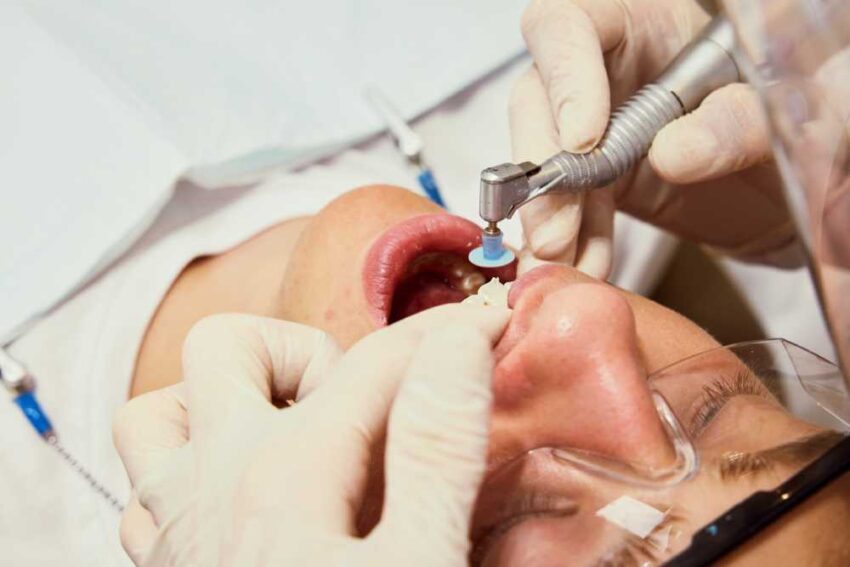 A Comprehensive Guide to Dental Assistant Training